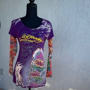 Ed Hardy Women’s T-Shirt with sheer sleeves. Size XS